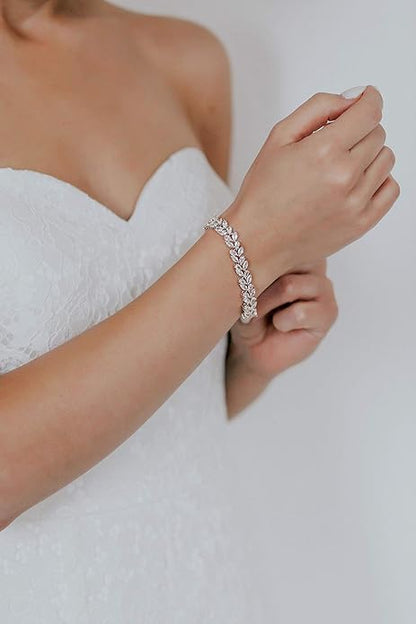 Wedding Bridal Bracelet for Brides, Cubic Zirconia Classic Tennis Bracelet for Women Jewelry Gift
